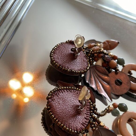 Tribal look brown & copper multiple drop pendants clip on earrings - Picture 6 of 6